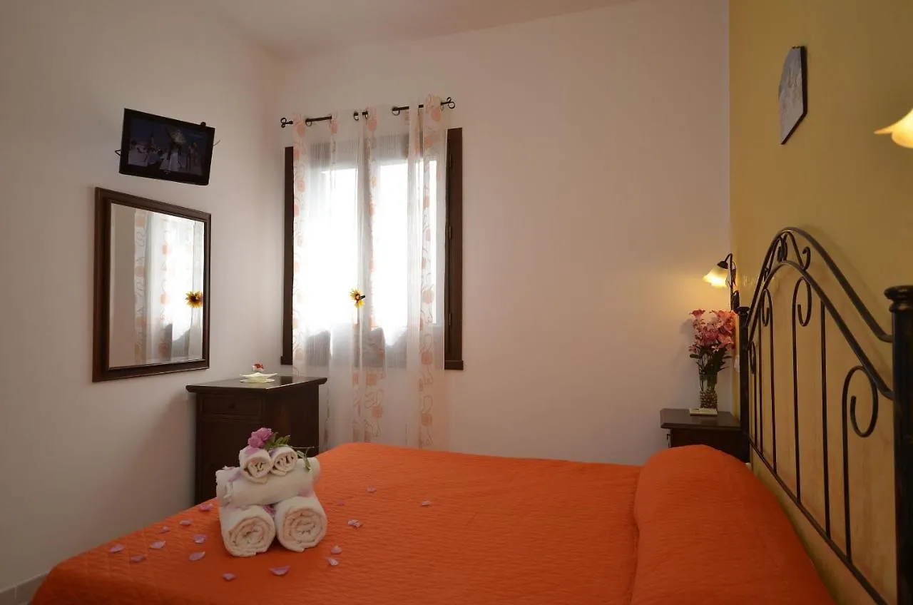 Bed & Breakfast Bed and Breakfast tre passi dal mare San Vito Lo Capo
