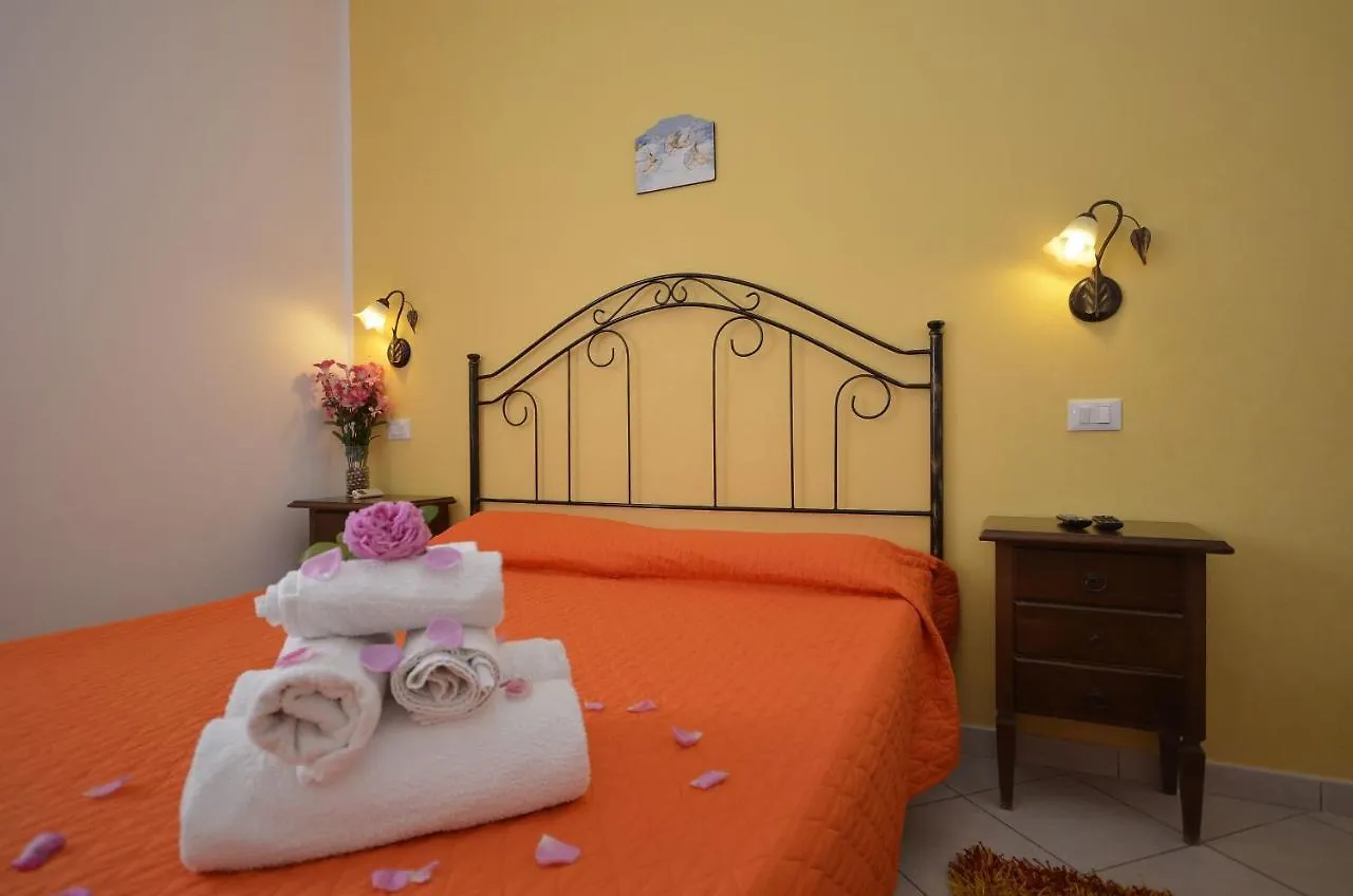 Bed and Breakfast tre passi dal mare San Vito Lo Capo
